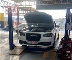 کرایسلەر 300